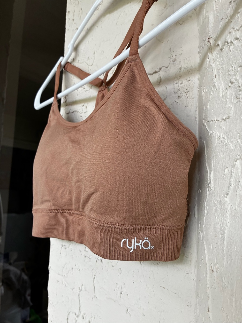 Ryka Mauve Brown Strappy Seamless Sports Bra - Picture 3 of 4